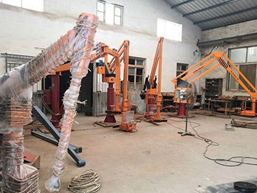 Системният състав на силовия манипулатор